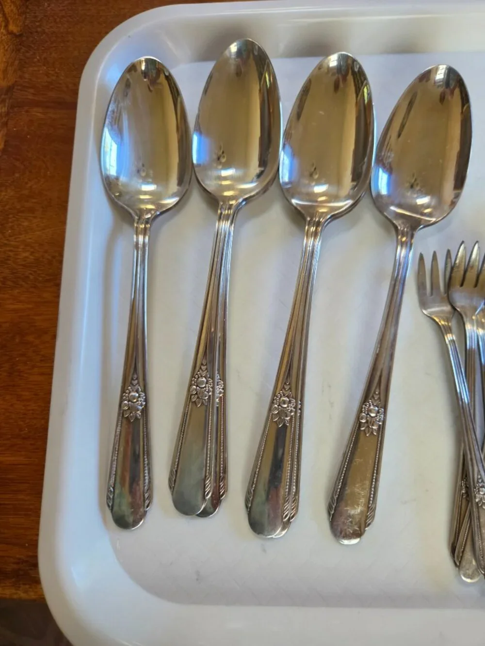 vintage silverplate memory hiawatha pattern 24 piece WM ROGERS
